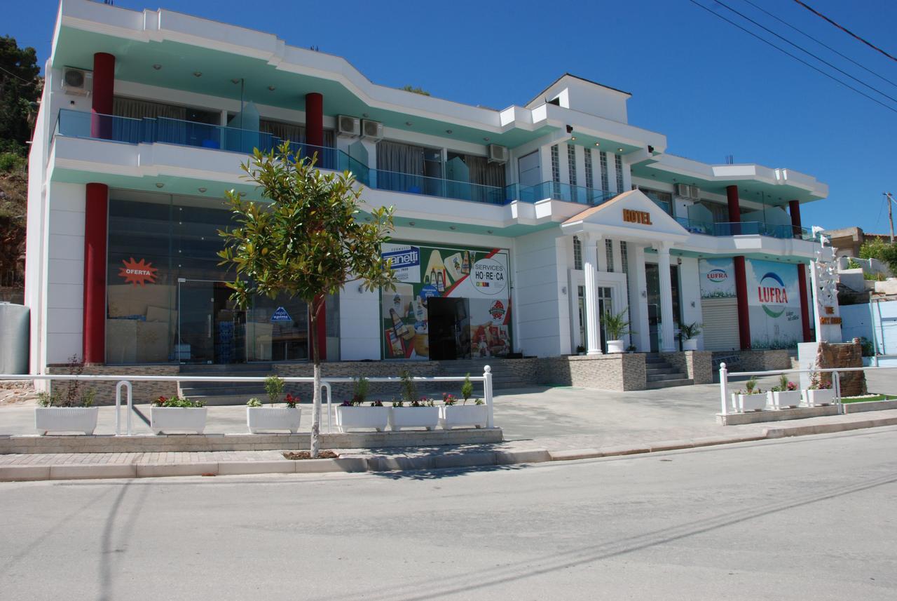 The City Gate Hotel Sarande Bagian luar foto
